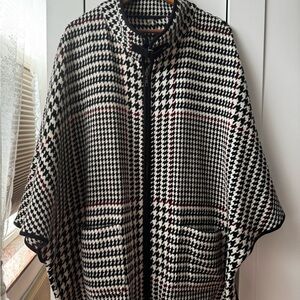 Basler Virgin Wool Poncho Size XL Oversized
